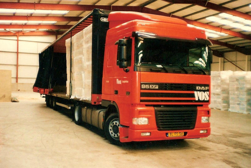 DAF Truck 95 xf Curtain side trailer makes loading and unloading a breeze compared to conventional van trailers or flatbeds with rack and tarp systems