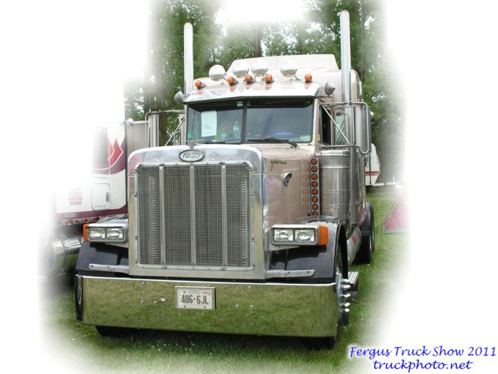 Gold Peterbilt "379" Highway Tractor Fergus Truck Show 2011
