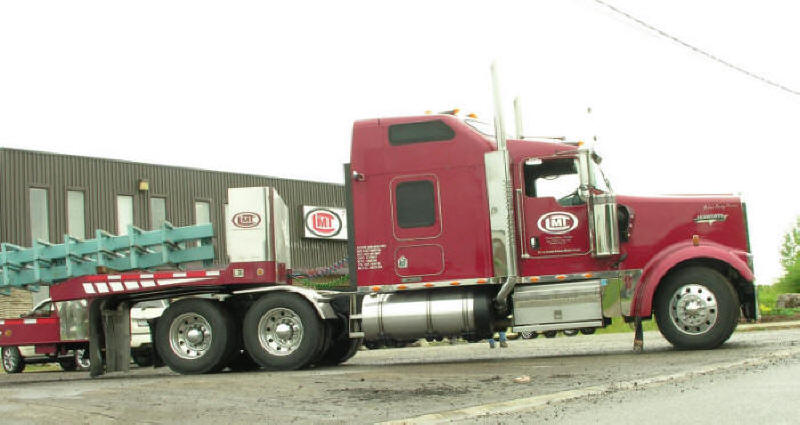Nice Kenworth highway unit  ready for the heavy haul