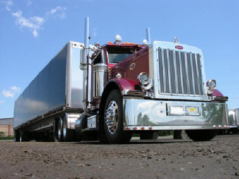 Peterbilt 279 Day Cab with curtain side trailer