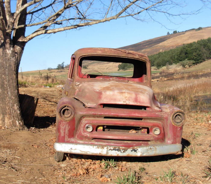 Old rusty pick up truck