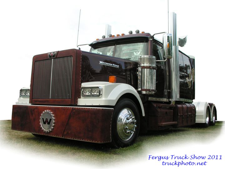 Serious Leather Bound Western Star Truck Fergus Truck Show 2011
