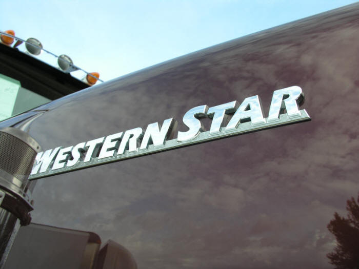 Western Star Brand Name on Hood